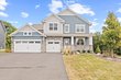 1520 ironwood dr, carver,  MN 55315