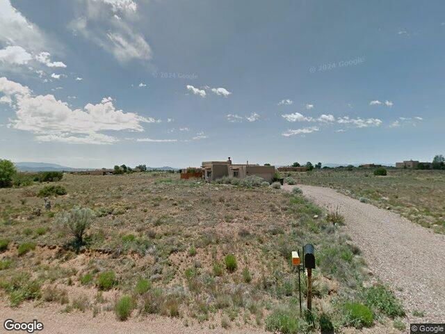 6 esquina rd, santa fe,  NM 87508