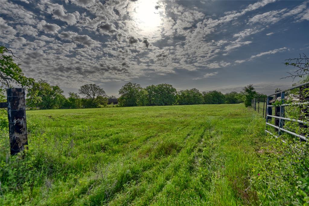 7237 county rd 170, track b, caldwell,  TX 77836