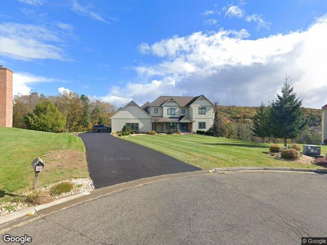61 e country gate pl, vestal,  NY 13850