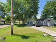 832 grubbs st, center point,  IA 52213