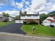 1316 campus dr, vestal,  NY 13850