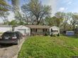 8804 e 49th st, kansas city,  MO 64129