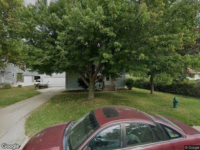 1200 33rd st se, cedar rapids,  IA 52403