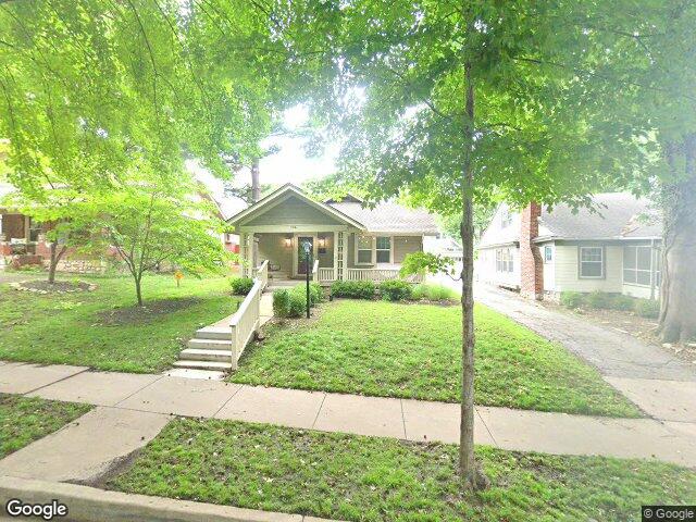 104 e 65th ter, kansas city,  MO 64113