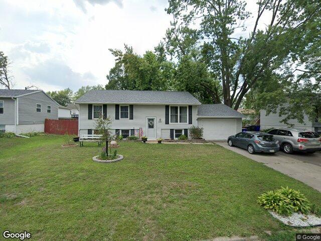 6509 mosswood ln ne, cedar rapids,  IA 52402