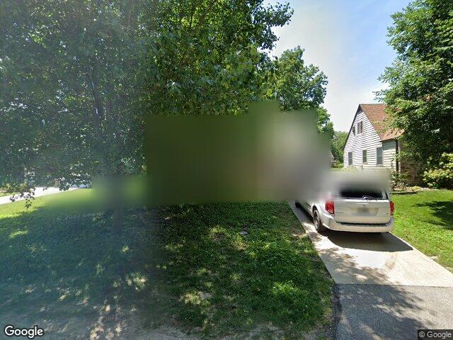 8012 belleview ave, kansas city,  MO 64114