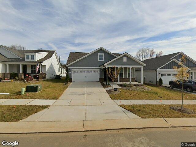 81 secretariat dr, clayton,  NC 27520