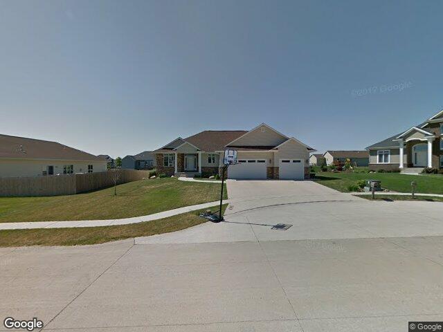 529 jefferson ct, center point,  IA 52213