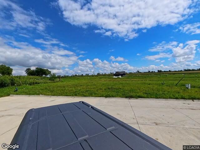 3350 center ct, cedar rapids,  IA 52411