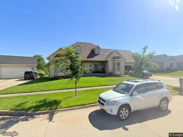 1340 7th st sw, mount vernon,  IA 52314