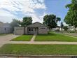 1817 2nd ave nw, minot,  ND 58703