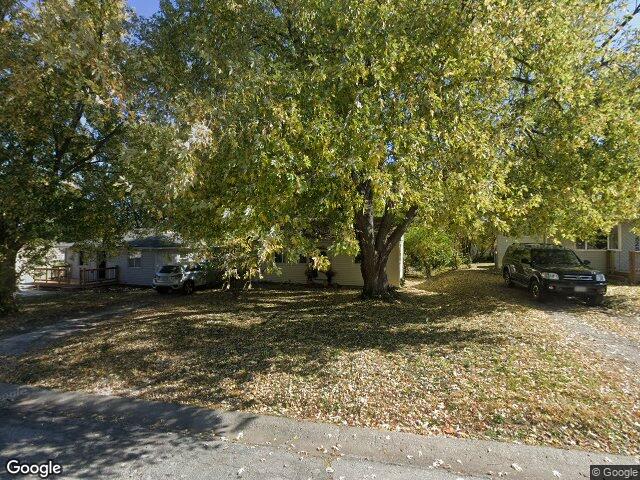 4529 n forest ave, kansas city,  MO 64116