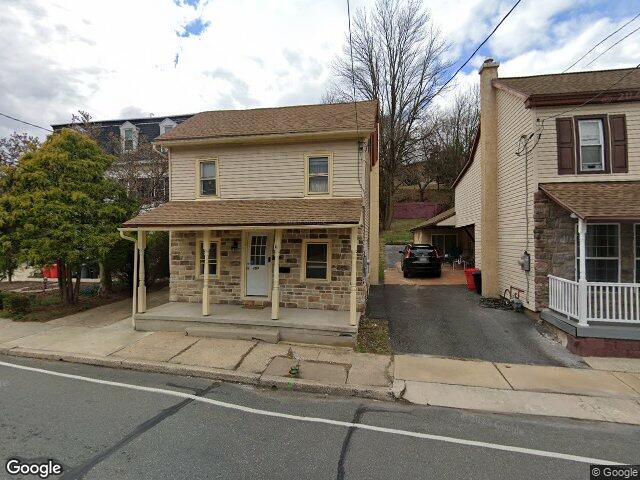 153 e wyomissing ave, mohnton,  PA 19540