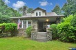 26 monroe st, waldwick,  NJ 07463