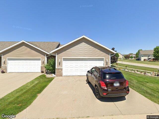 246 whirlaway ln, fairfax,  IA 52228