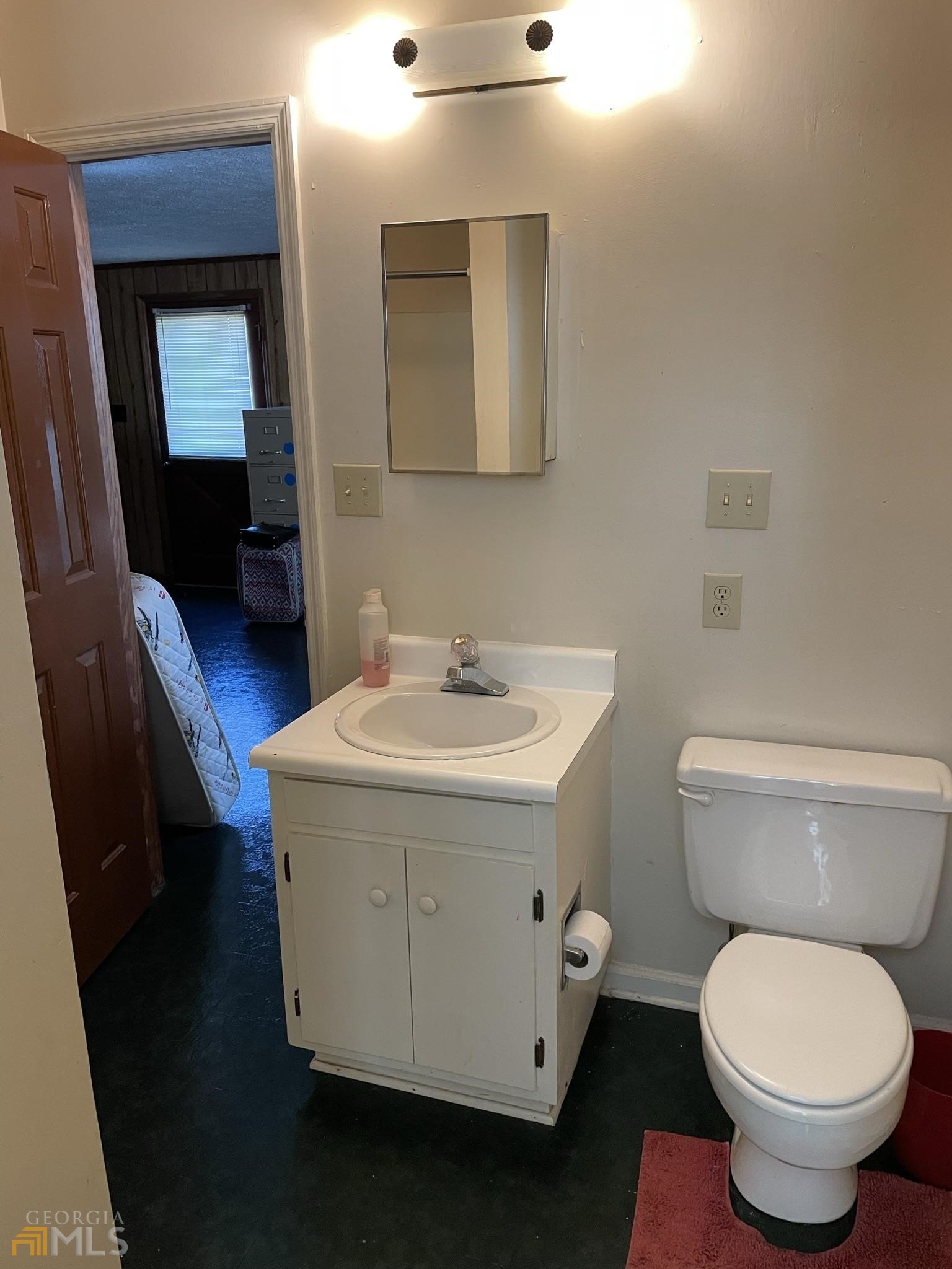 105 olympia dr, thomaston,  GA 30286