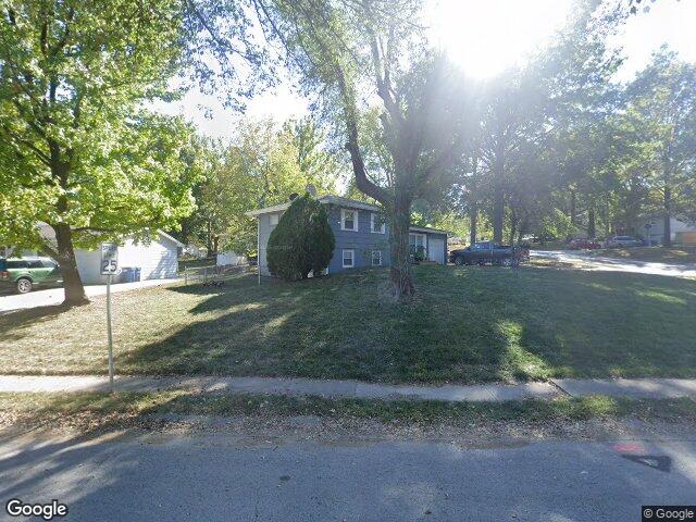 321 manor ln, liberty,  MO 64068