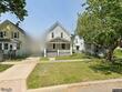 726 g ave nw, cedar rapids,  IA 52405