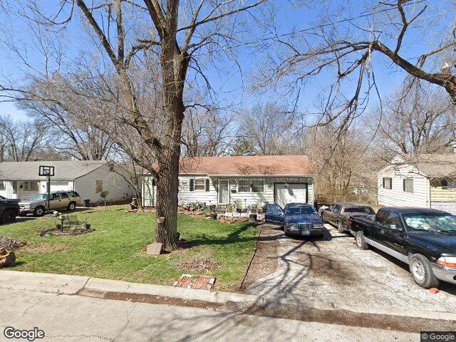 8618 corrington ave, kansas city,  MO 64138
