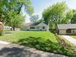 7657 high dr, prairie village,  KS 66208