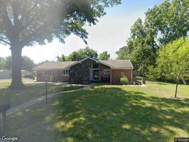 601 w 9th st, newton,  KS 67114