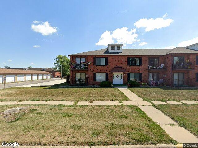 4530 tama st, cedar rapids,  IA 52403