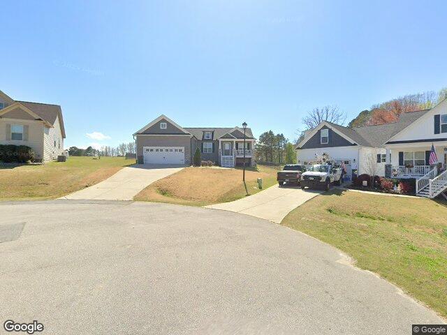 169 pleasant view ln, benson,  NC 27504