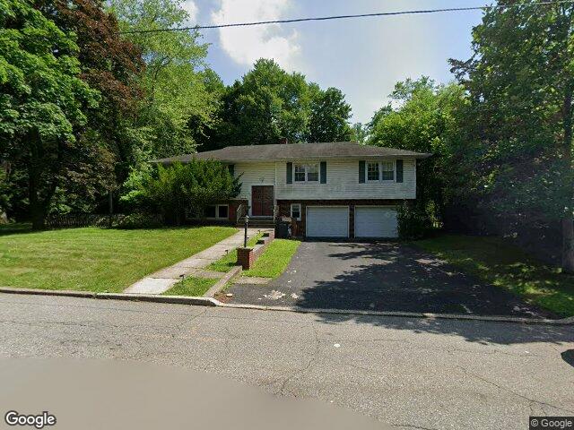 62 demarest ave, closter,  NJ 07624