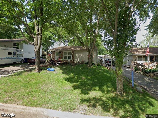 3022 huxley ln sw, cedar rapids,  IA 52404
