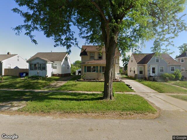 615 34th st ne, cedar rapids,  IA 52402