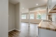 2208 e 75th st, kansas city,  MO 64132
