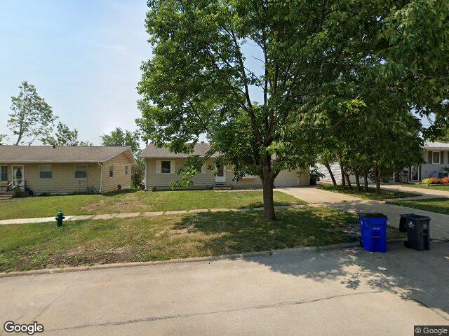 1100 18th st nw, cedar rapids,  IA 52405