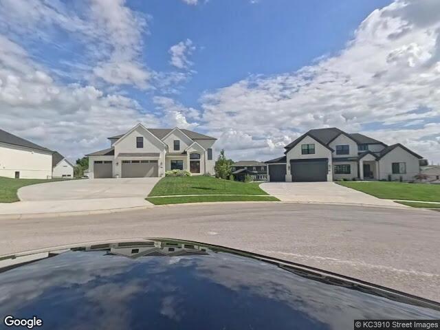13619 clover court, kearney,  MO 64060