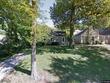 7211 walnut st, kansas city,  MO 64114