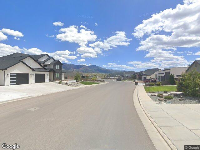915 s canyon dr, cedar city,  UT 84720
