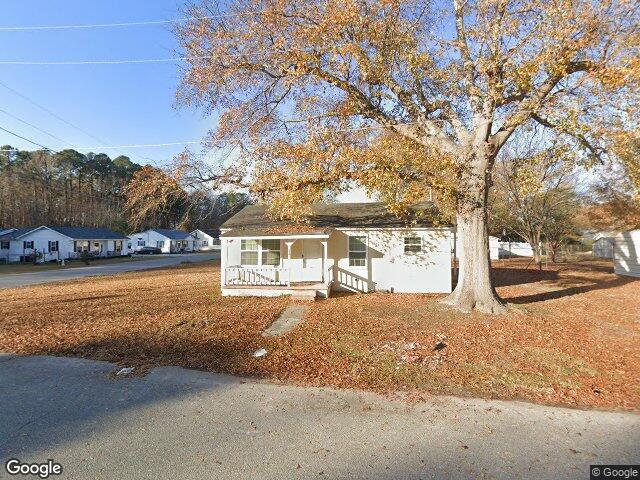 601 temple st, selma,  NC 27576