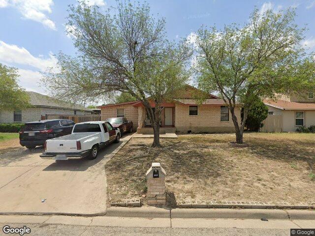 2340 royal park dr, eagle pass,  TX 78852