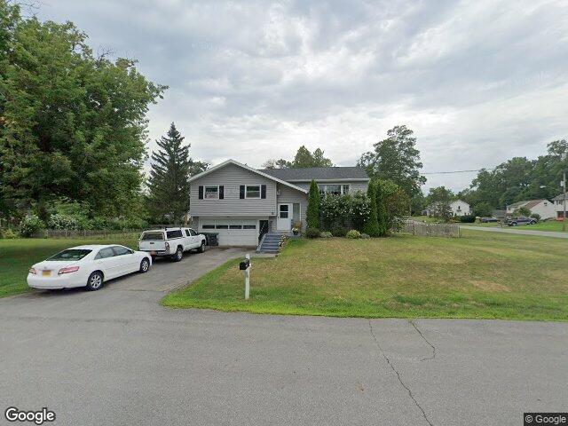 15 greenway dr, schenectady,  NY 12302