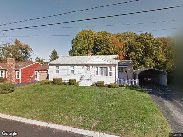 21 cochran st, west warwick,  RI 02893