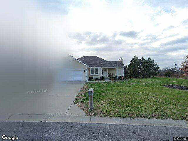 100 porter dr, smithville,  MO 64089
