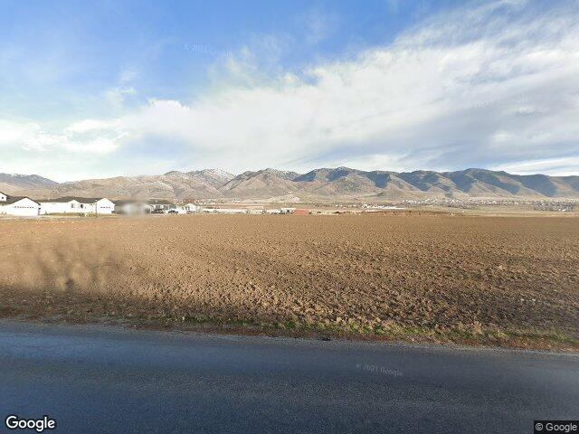 825 s 270 e # 6
                                ,Unit # 6, smithfield,  UT 84335