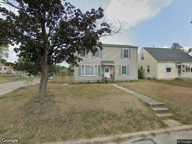 3200 mound ave se, cedar rapids,  IA 52403