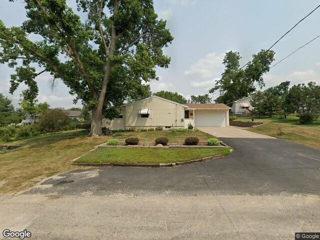 261 foote st sw, cedar rapids,  IA 52404