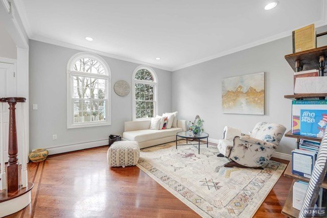 57 merrifield way, cresskill,  NJ 07626