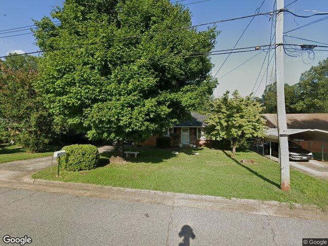 1409 roundabout rd, martinsville,  VA 24112