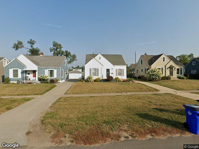 2602 e ave ne, cedar rapids,  IA 52402