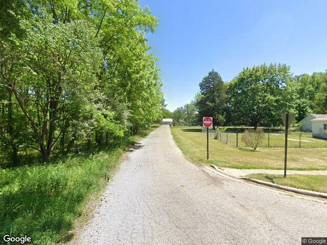drew st street, paw paw,  MI 49079