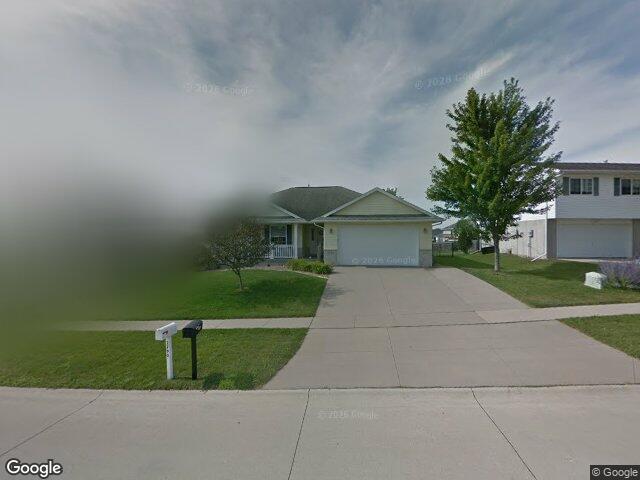 2775 bullis dr, marion,  IA 52302
