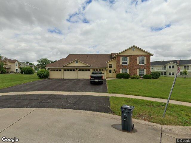 4113 lexington ct ne, cedar rapids,  IA 52402